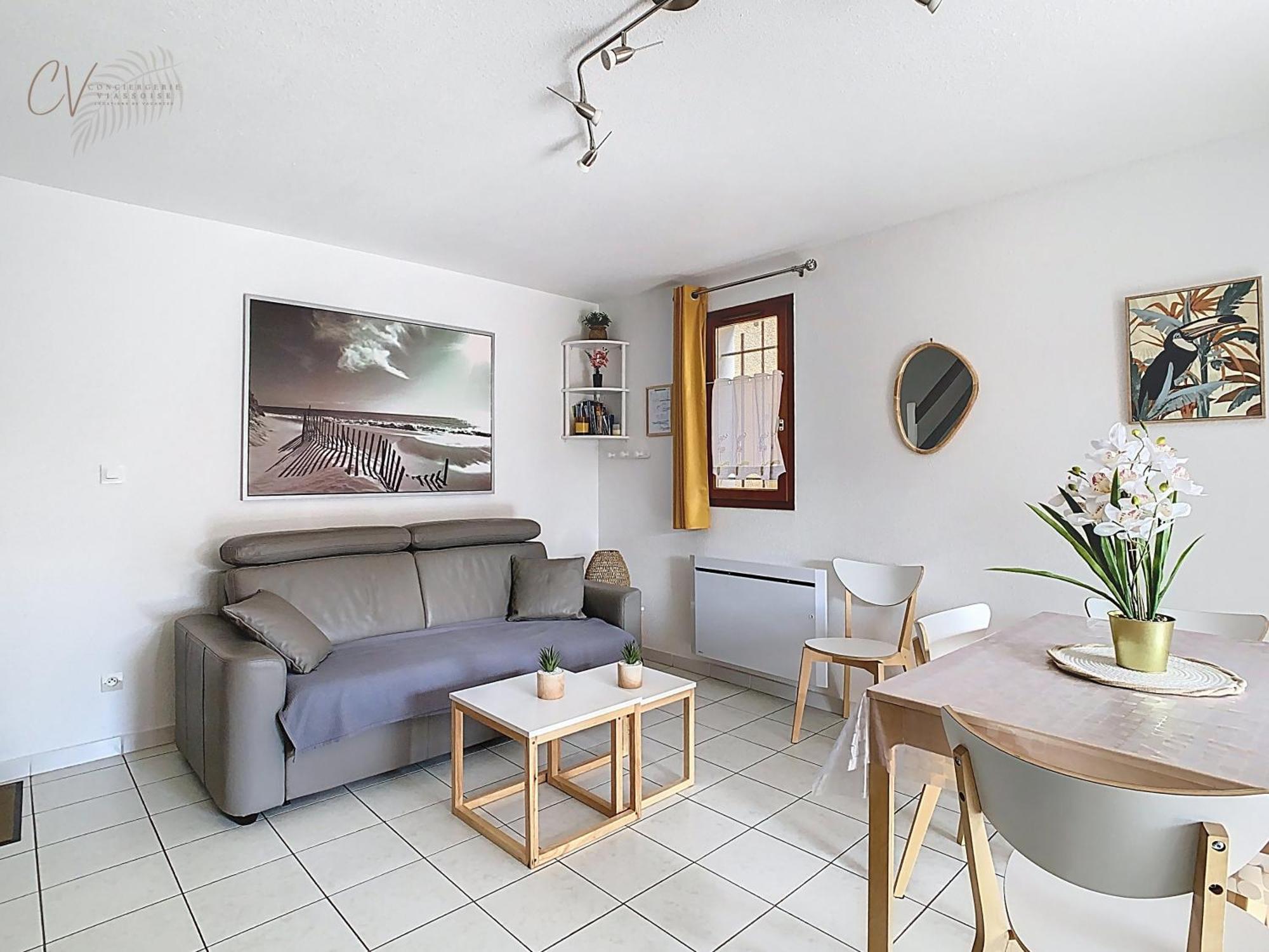 Petit Coin De Paradis Dans Residence Avec Piscine Vias Exterior foto